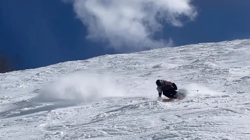 Akinori Tezuka - Freeride World Tour Athlete