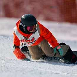 Kanato Takeuchi - Freeride World Tour Athlete