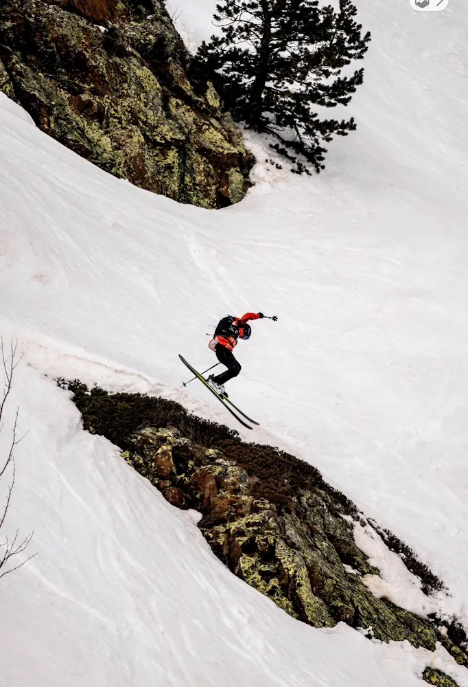 Lachlan Simmons - Freeride World Tour Athlete